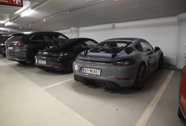 Porsche 718 Cayman GT4 RS Weissach Package