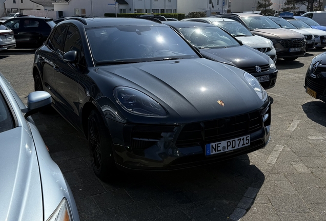 Porsche 95B Macan GTS MkII