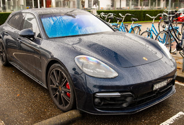 Porsche 971 Panamera GTS Sport Turismo
