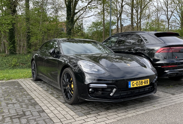 Porsche 971 Panamera Turbo S E-Hybrid Sport Turismo