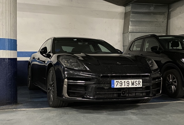 Porsche 972 Panamera Turbo E-Hybrid