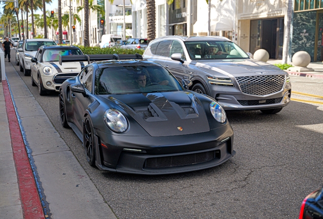 Porsche 992 GT3 RS Weissach Package