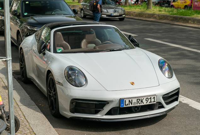 Porsche 992 Targa 4 GTS