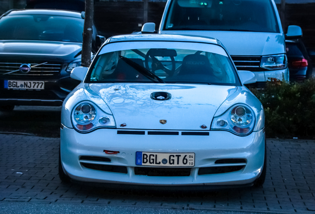 Porsche 996 GT3 CUP