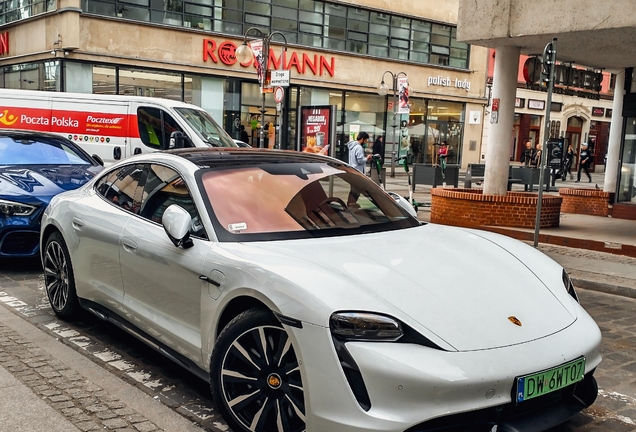 Porsche Taycan Turbo S