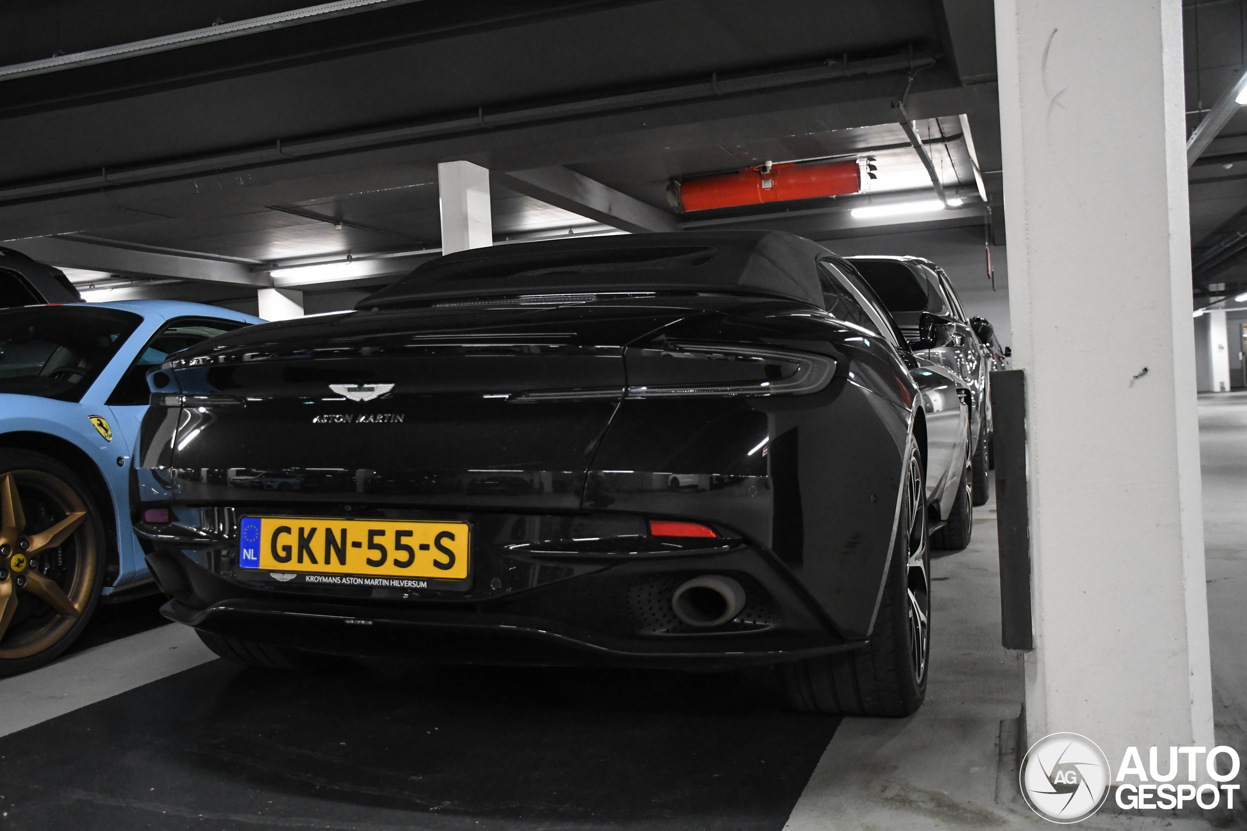 Aston Martin DB11 V8 Volante