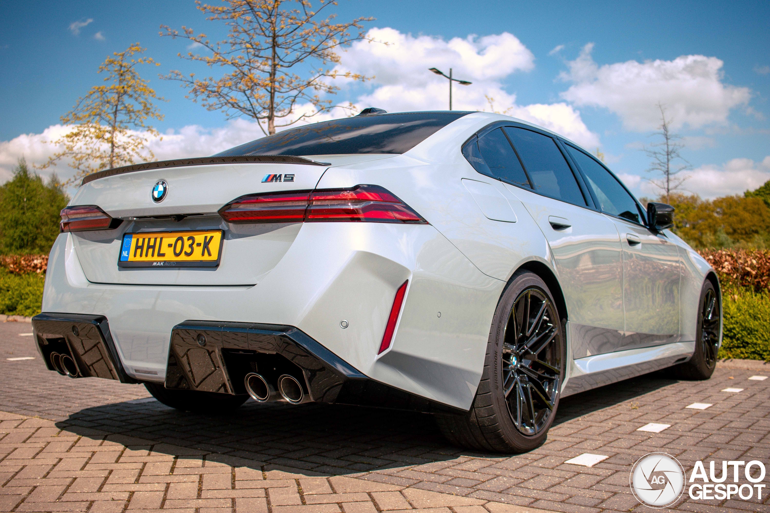 BMW M5 G90