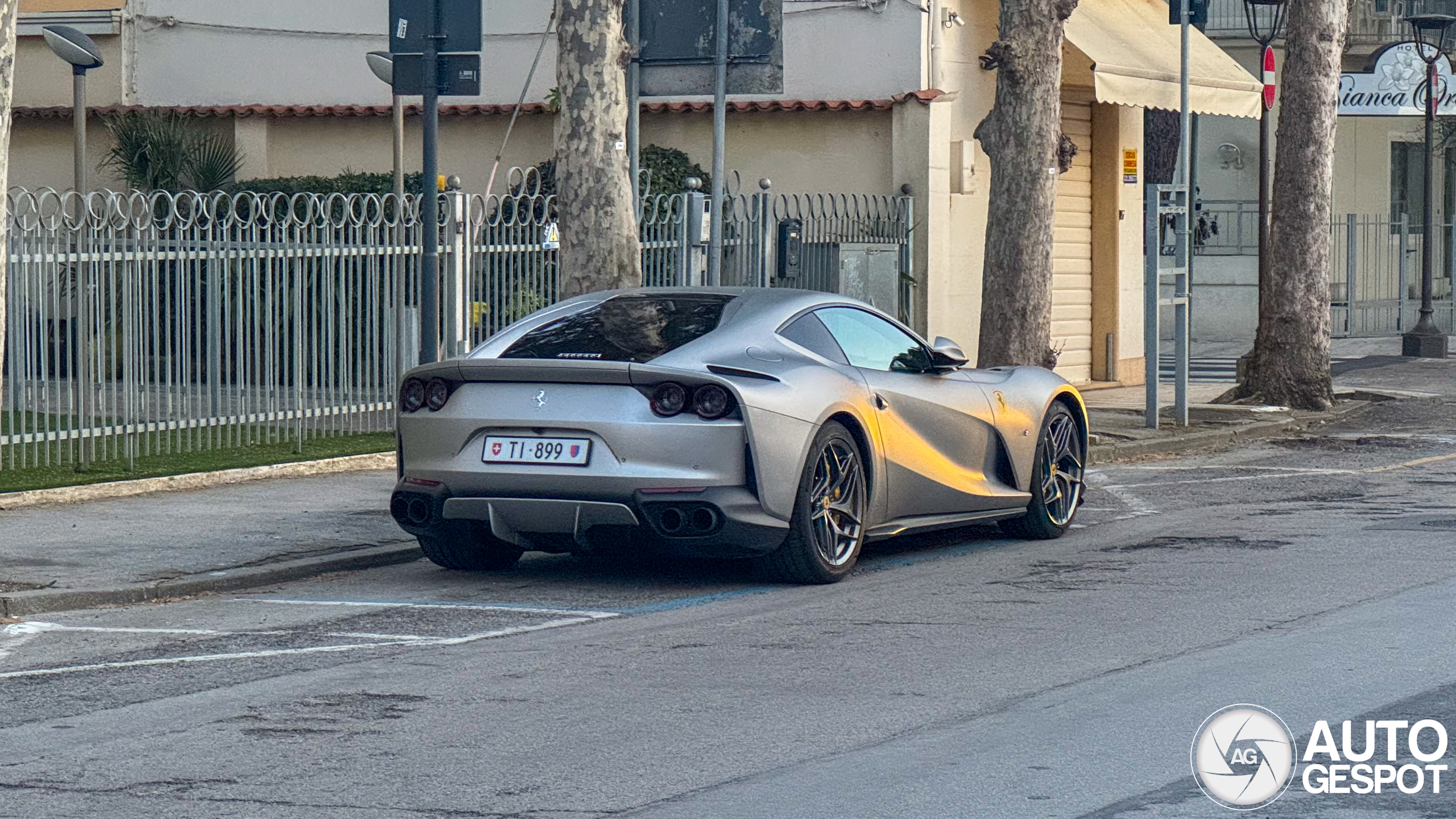 Ferrari 812 Superfast