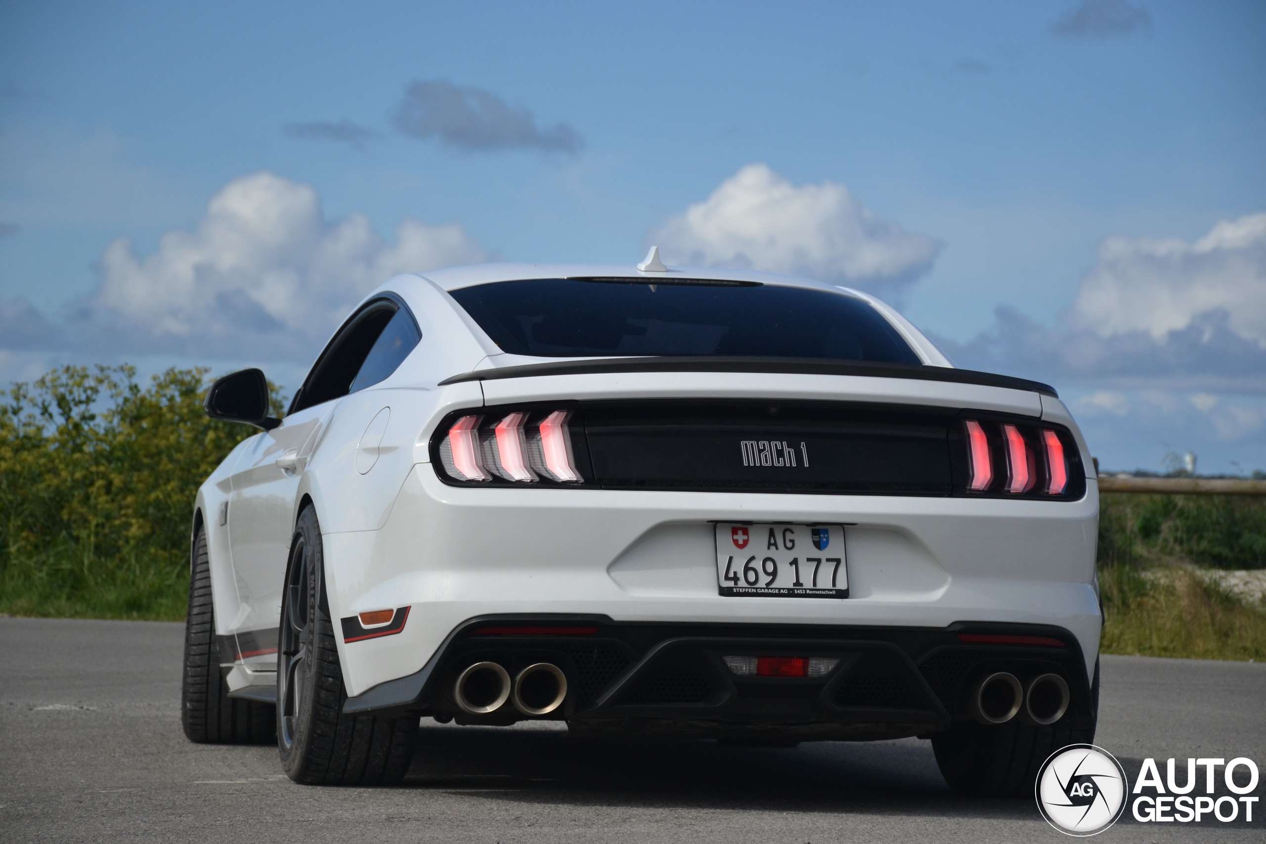 Ford Mustang Mach 1 2021