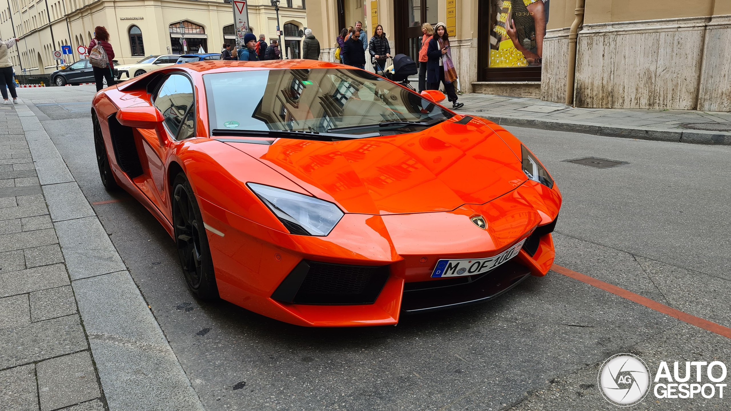 Lamborghini Aventador LP700-4