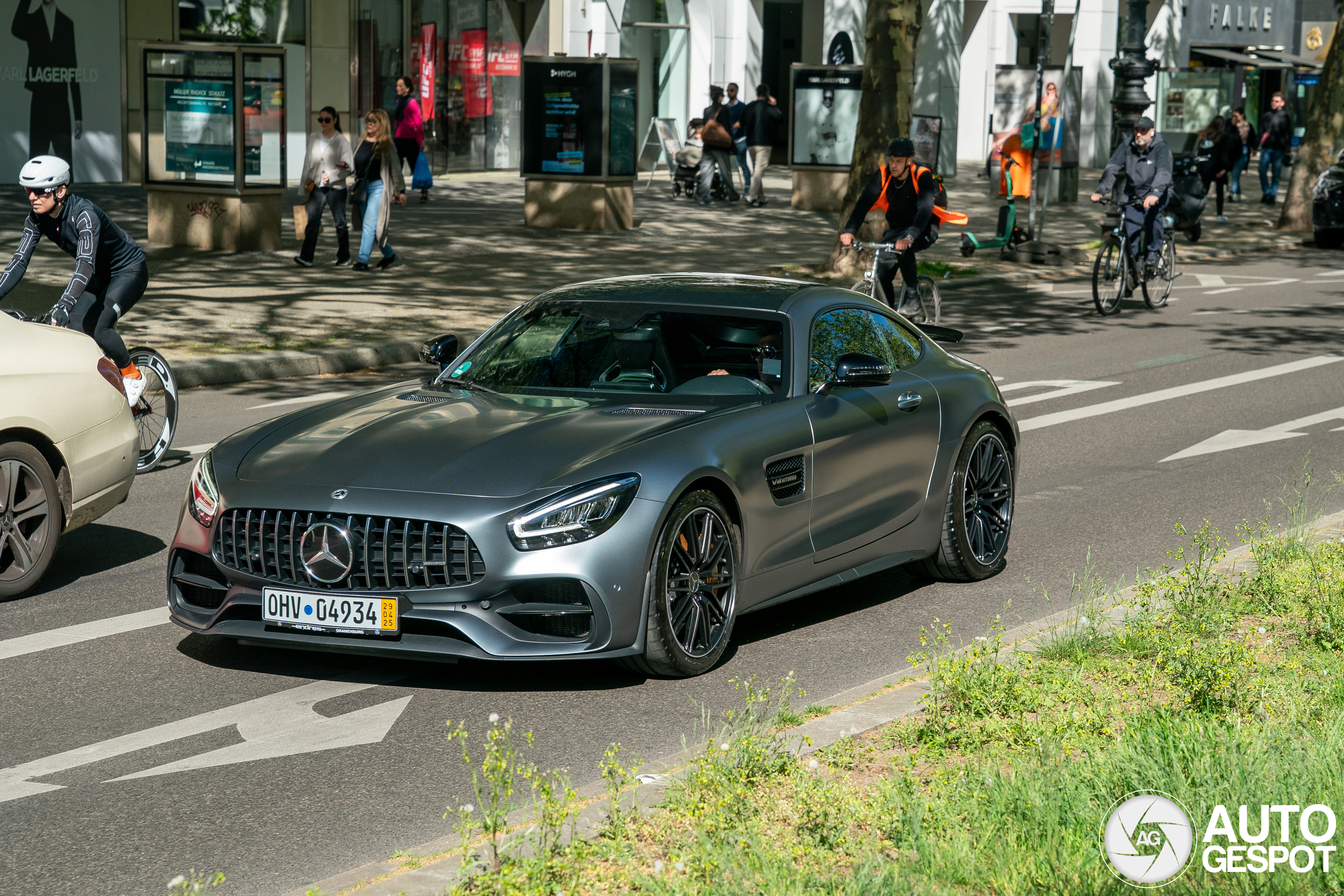 Mercedes-AMG GT C C190 2019
