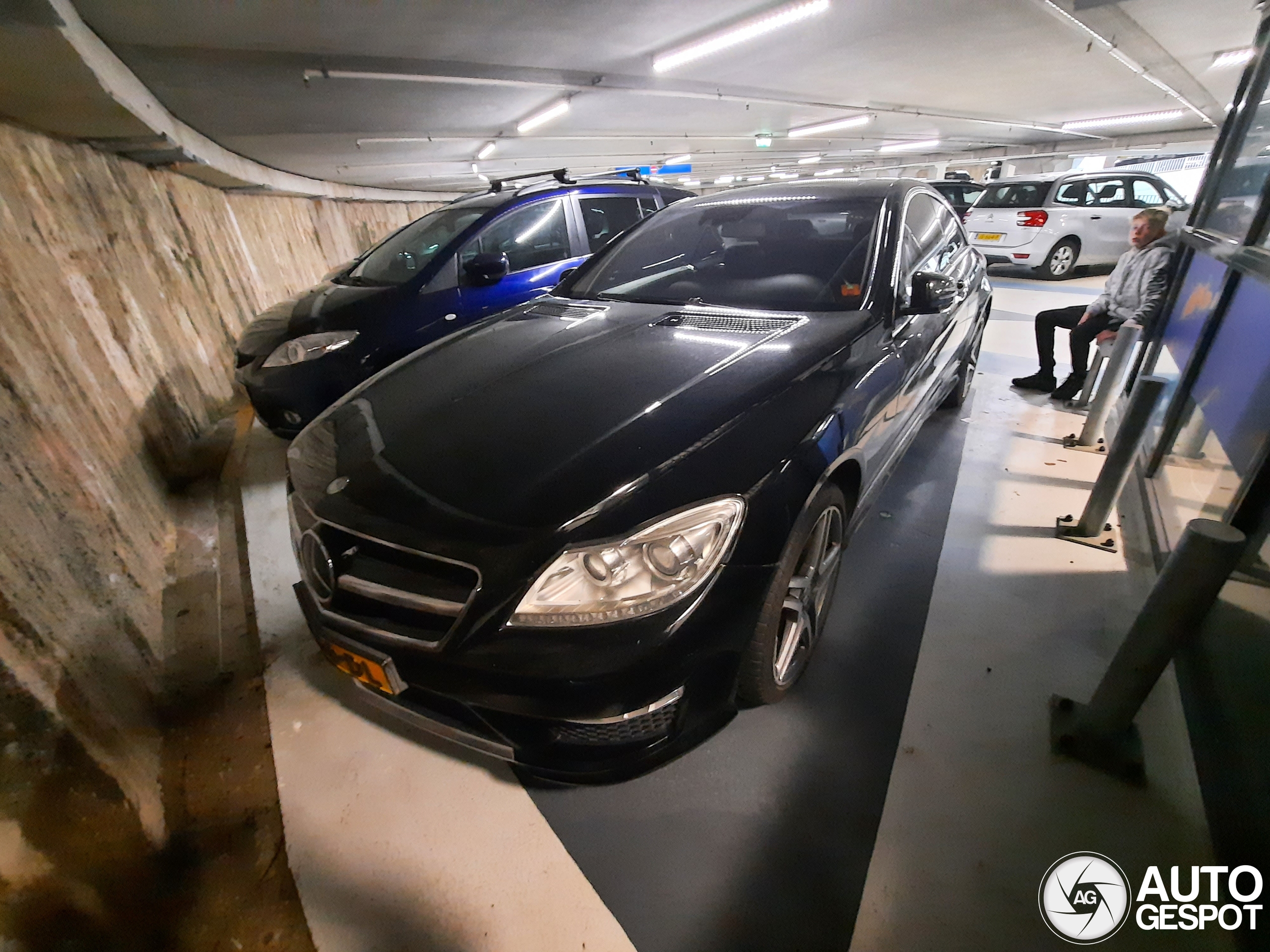 Mercedes-Benz CL 63 AMG C216 2011