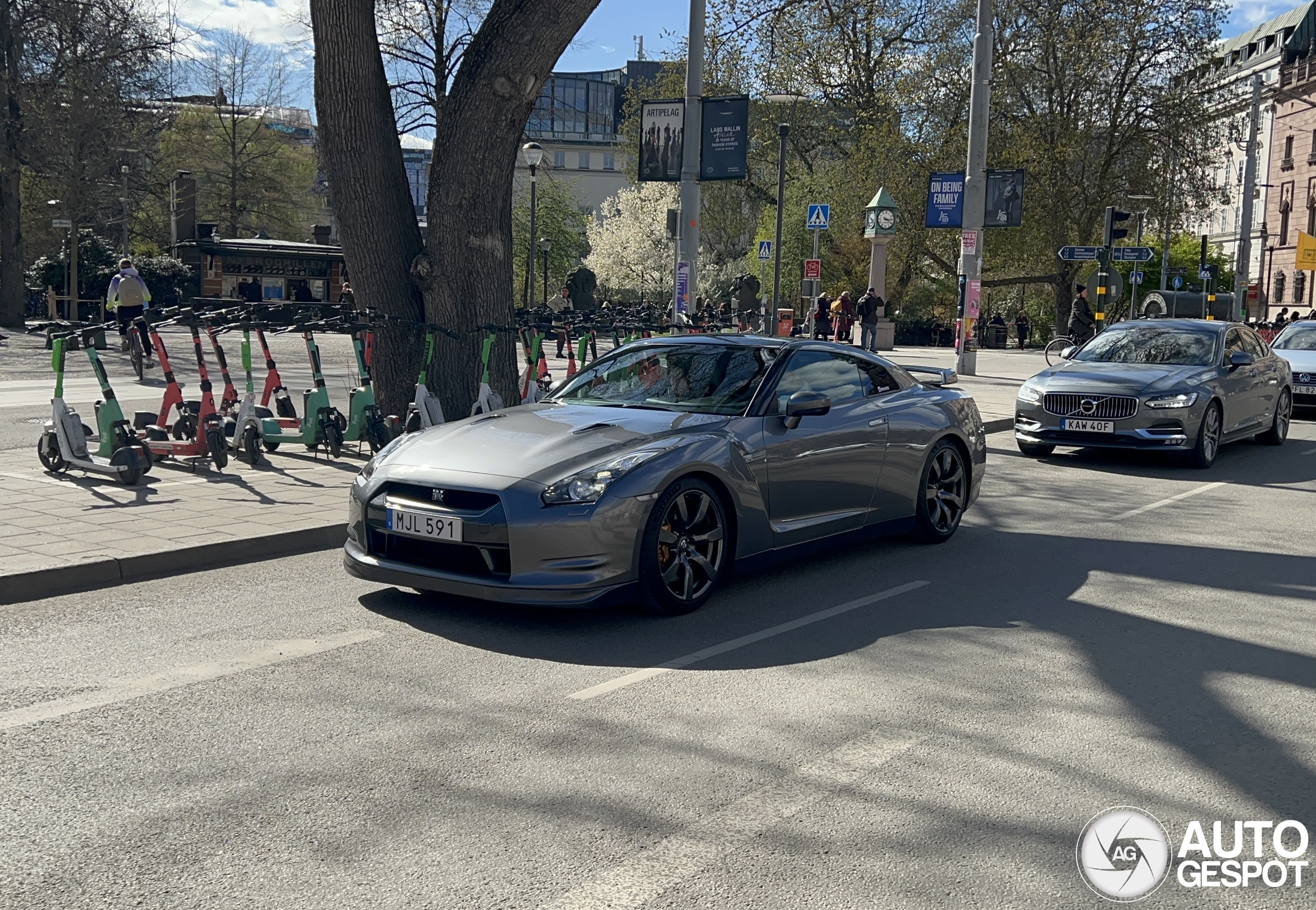 Nissan GT-R