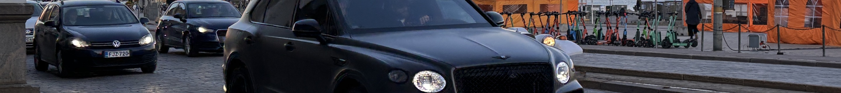 Bentley Bentayga V8 S 2024 Black Edition