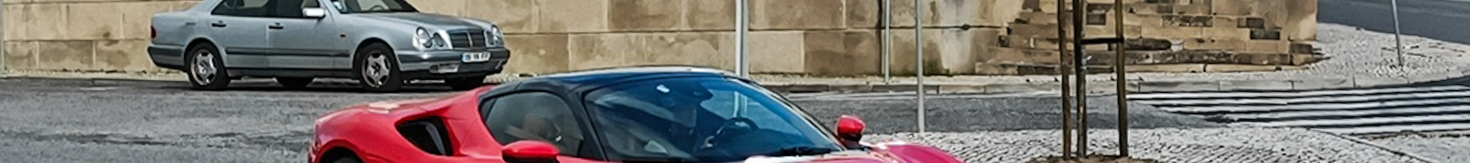 Ferrari SF90 Spider
