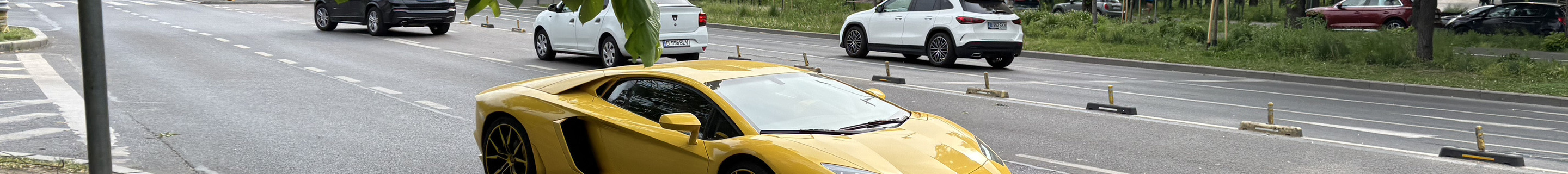 Lamborghini Aventador LP700-4