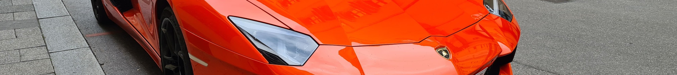 Lamborghini Aventador LP700-4