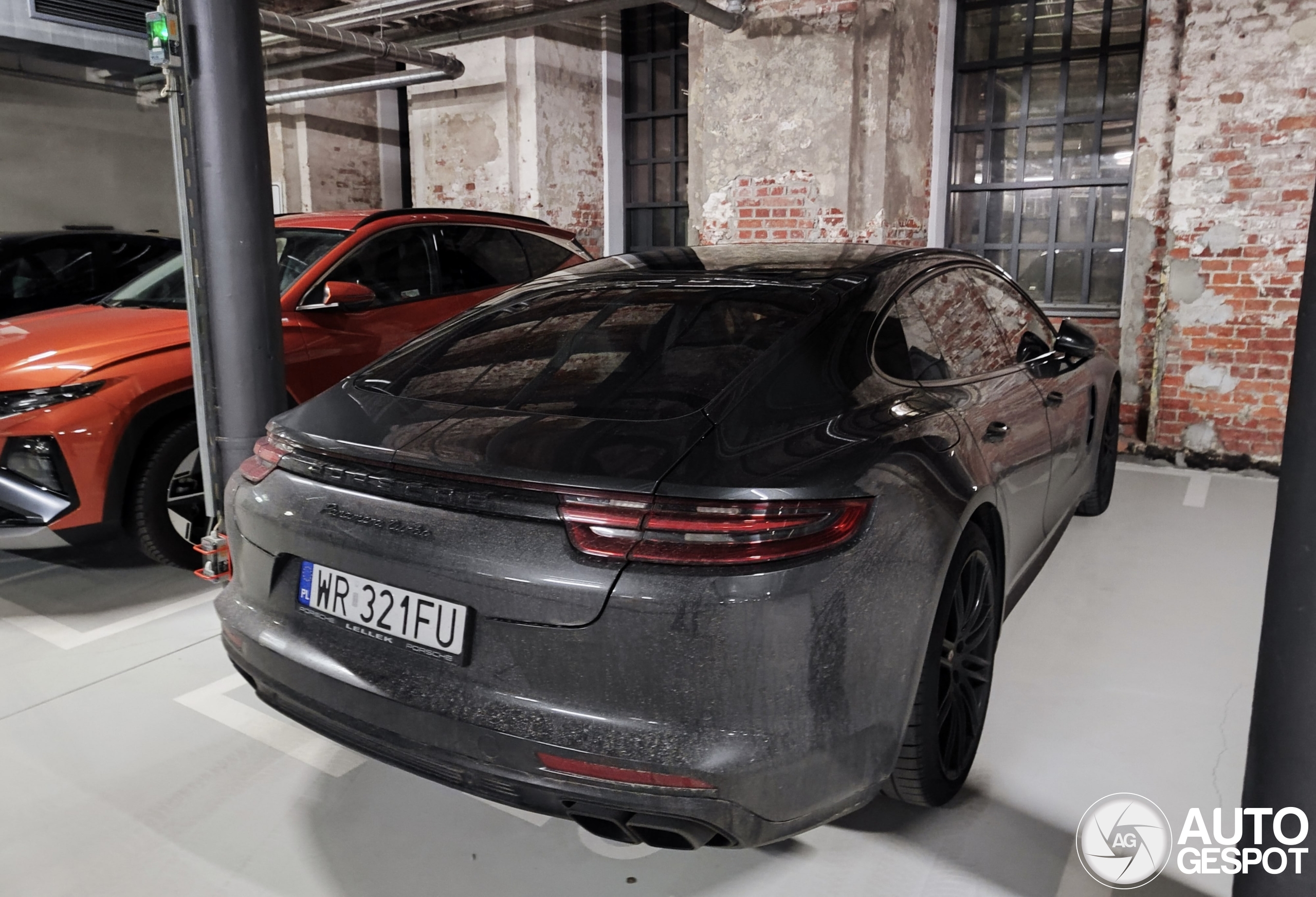 Porsche 971 Panamera Turbo