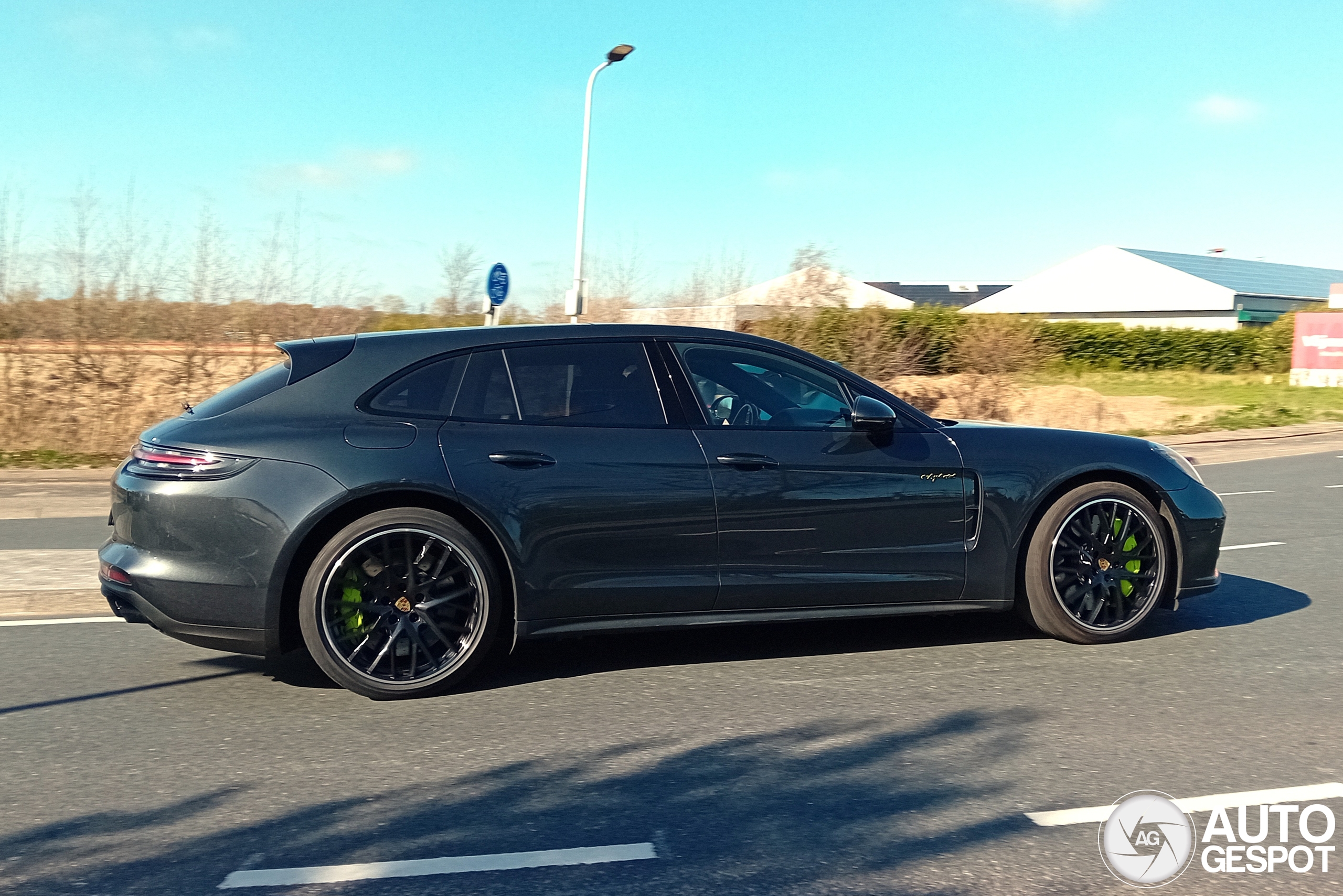 Porsche 971 Panamera Turbo S E-Hybrid Sport Turismo