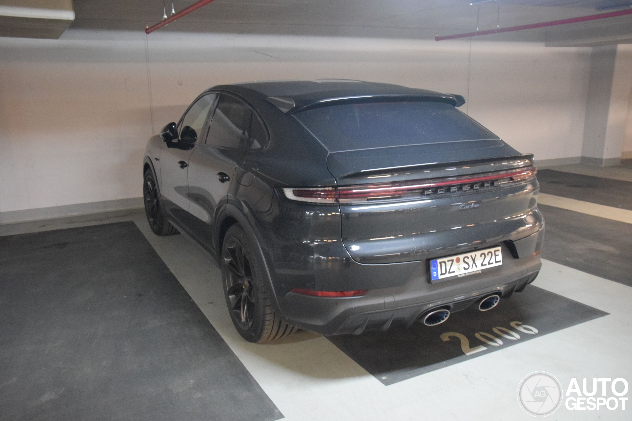 Porsche Cayenne Coupé Turbo E-Hybrid
