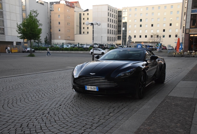 Aston Martin DB11 V8 Volante