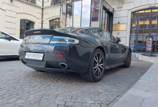 Aston Martin V8 Vantage S