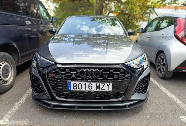 Audi RS3 Sedan 8Y