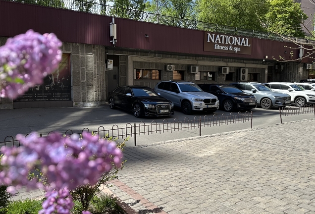 Audi S8 D4 Plus