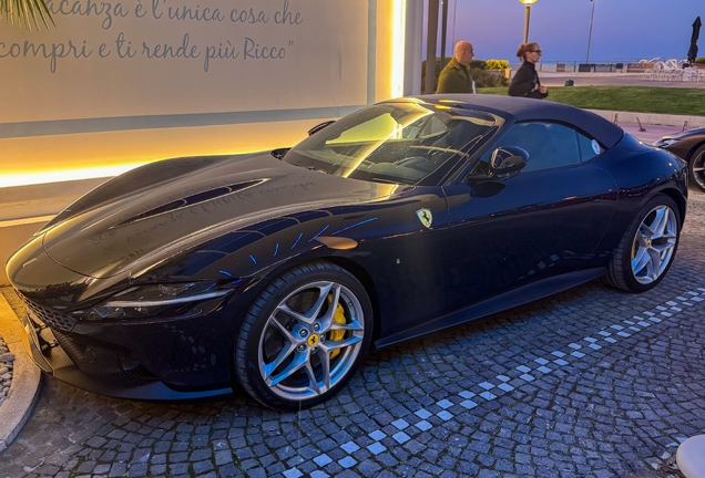 Ferrari Roma Spider