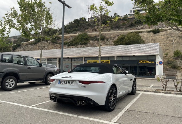 Jaguar F-TYPE P450 AWD Convertible 2020