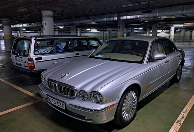 Jaguar XJR