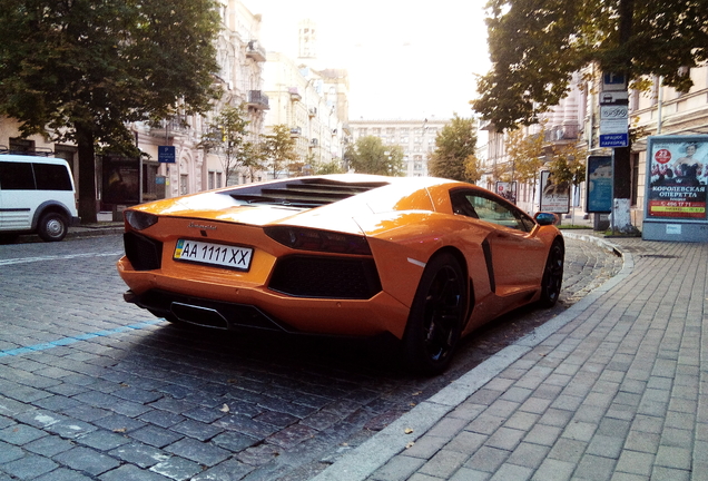 Lamborghini Aventador LP700-4