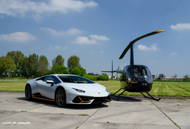Lamborghini Huracán LP640-4 EVO