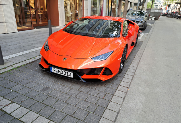 Lamborghini Huracán LP640-4 EVO