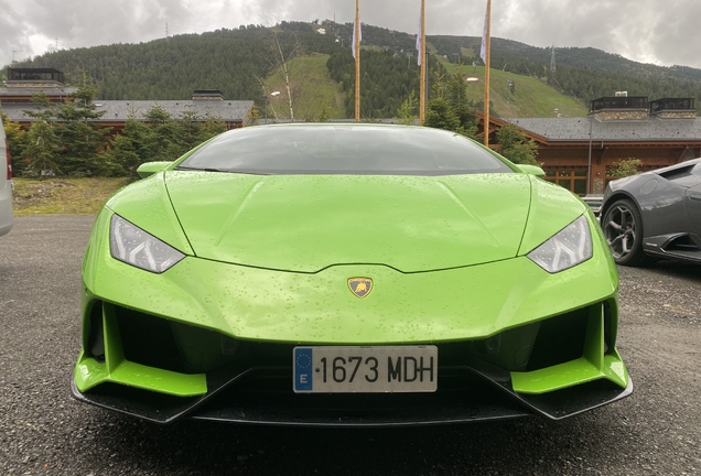 Lamborghini Huracán LP640-4 EVO Spyder