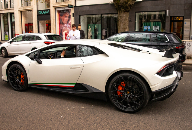 Lamborghini Huracán LP640-4 Performante