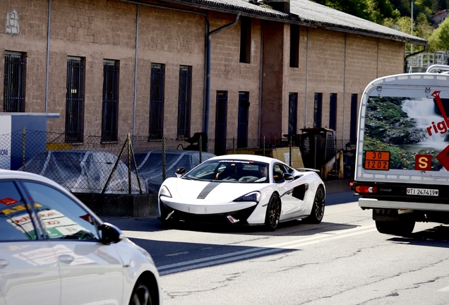 McLaren 570S