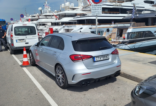 Mercedes-AMG A 45 S W177