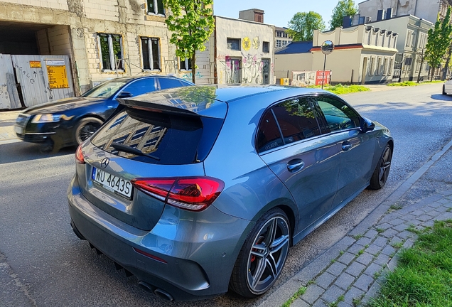 Mercedes-AMG A 45 S W177