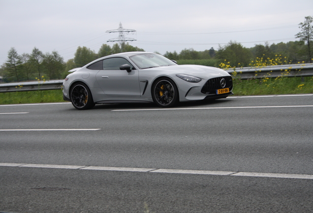 Mercedes-AMG GT 63 C192