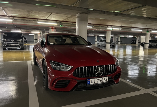Mercedes-AMG GT 63 S X290