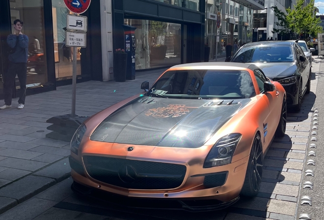 Mercedes-Benz SLS AMG GT Roadster