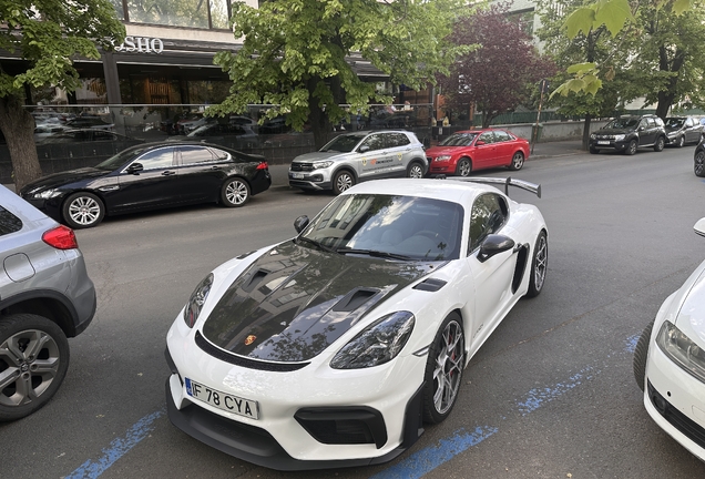 Porsche 718 Cayman GT4 RS Weissach Package