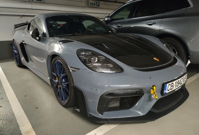 Porsche 718 Cayman GT4 RS Weissach Package