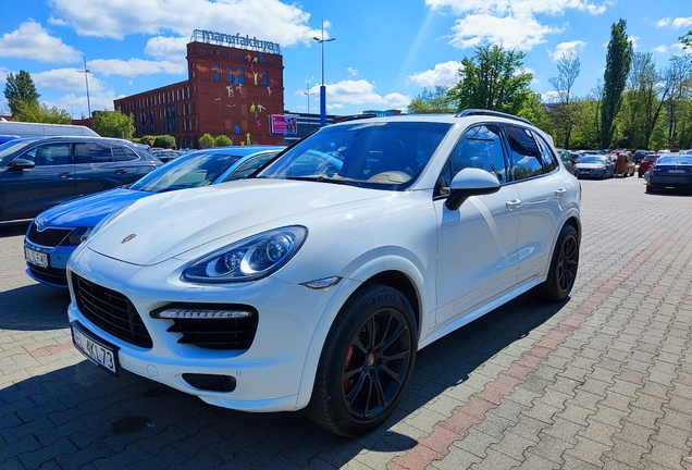 Porsche 958 Cayenne Turbo S