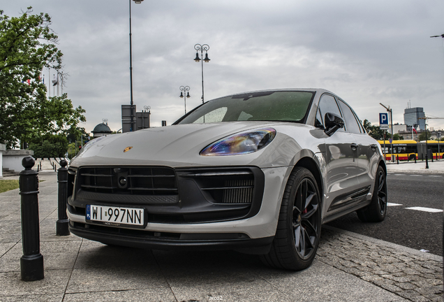 Porsche 95B Macan GTS MkIII