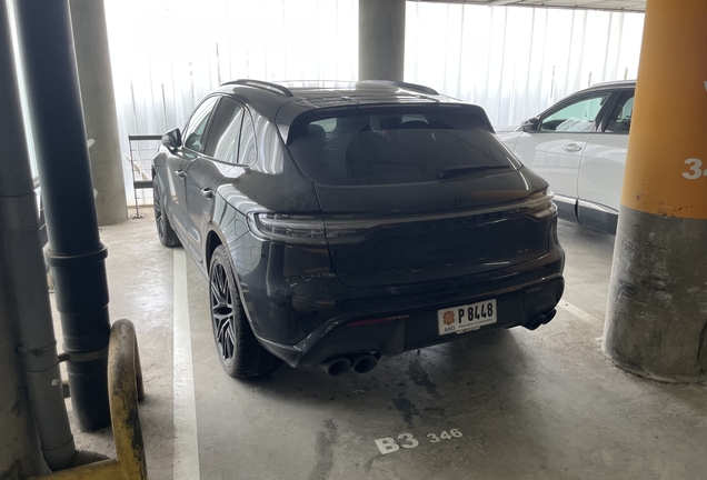 Porsche 95B Macan GTS MkIII