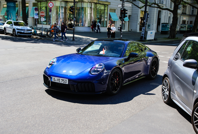 Porsche 992 Carrera 4 GTS MkII