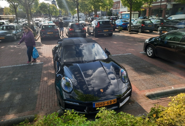 Porsche 992 Turbo S Cabriolet