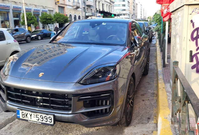 Porsche Cayenne Coupé Turbo E-Hybrid